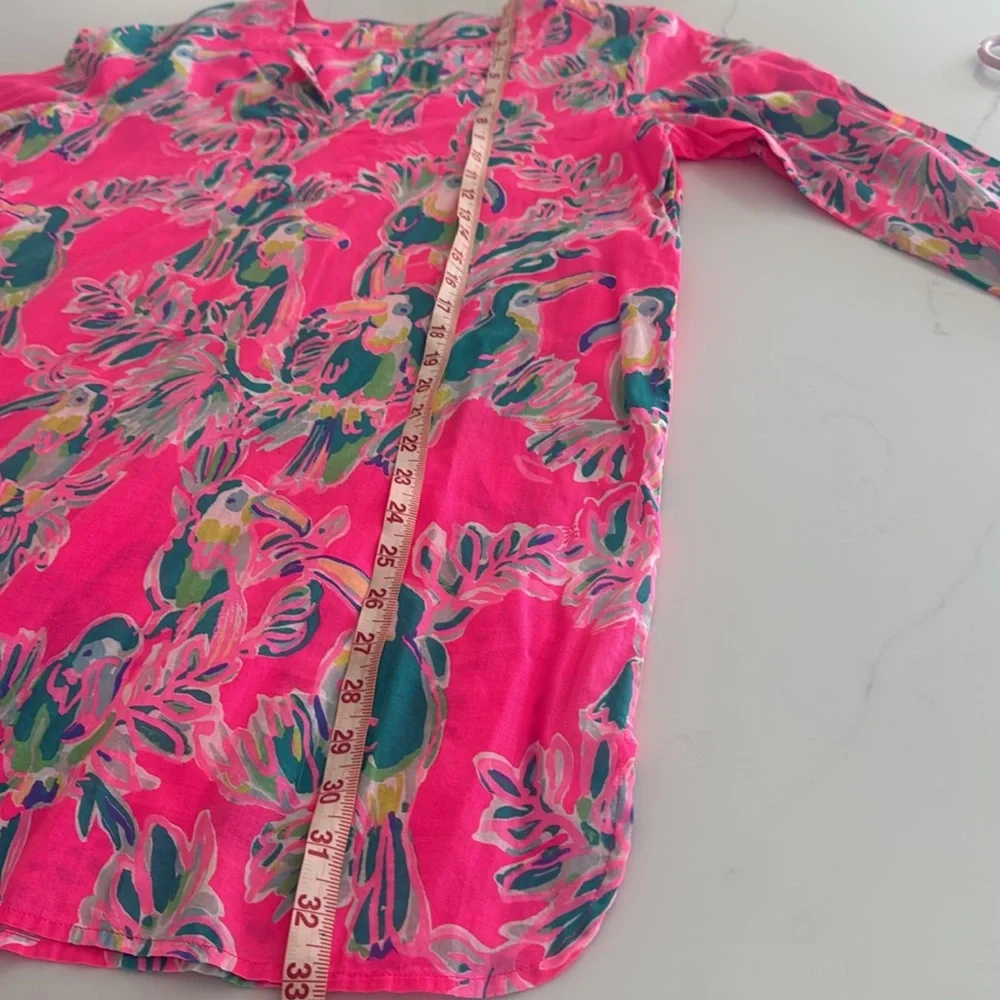 Lilly Pulitzer Pink & Green Parrot Print Tunic/Coverup Sz M
Beacon Toucan Print - Picture 7 of 8